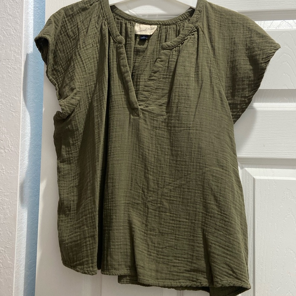 Women’s XL linen shirt and shirt set